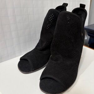 Chinese Laundry Black Suede Open-Toe Booties